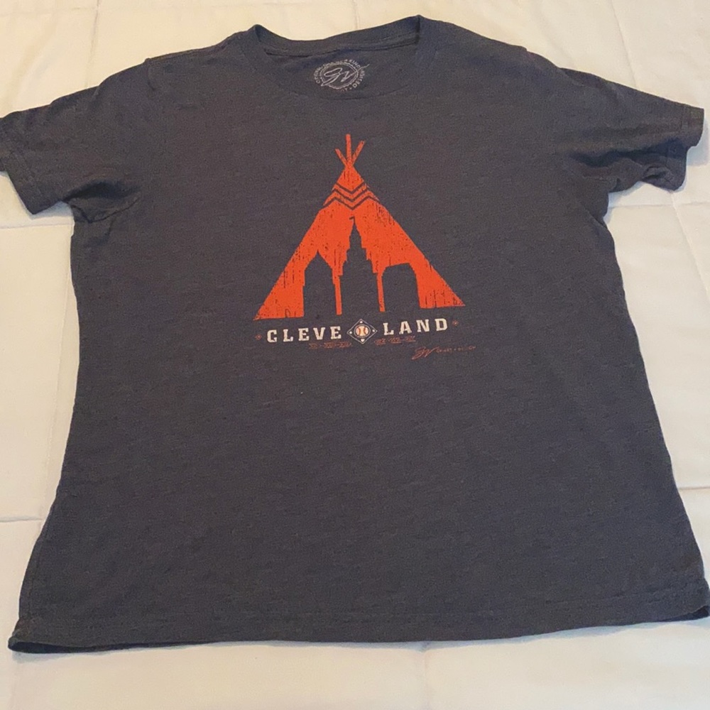 Cleveland t shirt-unisex